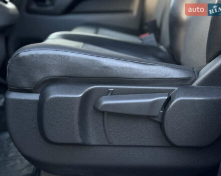 Белый Опель Виваро, объемом двигателя 2 л и пробегом 202 тыс. км за 18999 $, фото 12 на Automoto.ua