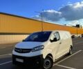Белый Опель Виваро, объемом двигателя 1.5 л и пробегом 239 тыс. км за 14800 $, фото 1 на Automoto.ua