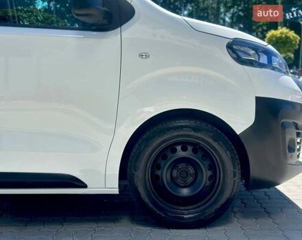 Білий Опель Віваро, об'ємом двигуна 1.5 л та пробігом 82 тис. км за 19900 $, фото 4 на Automoto.ua