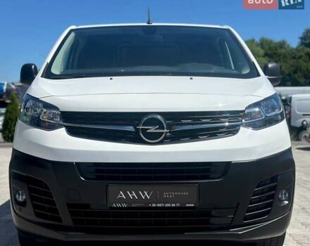 Білий Опель Віваро, об'ємом двигуна 1.5 л та пробігом 82 тис. км за 19900 $, фото 1 на Automoto.ua