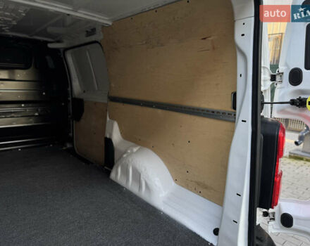 Белый Опель Виваро, объемом двигателя 2 л и пробегом 202 тыс. км за 18999 $, фото 19 на Automoto.ua