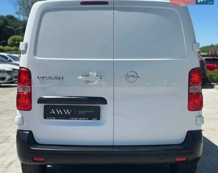 Білий Опель Віваро, об'ємом двигуна 1.5 л та пробігом 82 тис. км за 19900 $, фото 12 на Automoto.ua