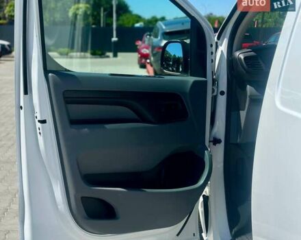 Білий Опель Віваро, об'ємом двигуна 1.5 л та пробігом 82 тис. км за 19900 $, фото 17 на Automoto.ua