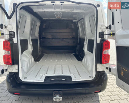 Белый Опель Виваро, объемом двигателя 1.5 л и пробегом 239 тыс. км за 13000 $, фото 11 на Automoto.ua