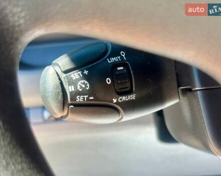 Білий Опель Віваро, об'ємом двигуна 1.5 л та пробігом 82 тис. км за 18900 $, фото 20 на Automoto.ua