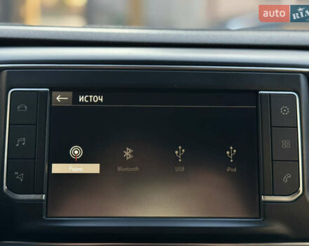 Белый Опель Виваро, объемом двигателя 2 л и пробегом 202 тыс. км за 18999 $, фото 40 на Automoto.ua