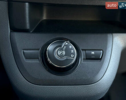 Белый Опель Виваро, объемом двигателя 2 л и пробегом 202 тыс. км за 18999 $, фото 26 на Automoto.ua