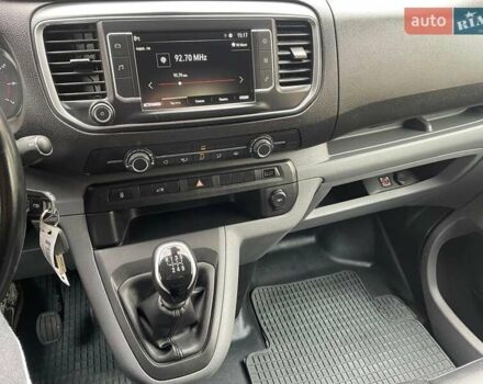 Белый Опель Виваро, объемом двигателя 2 л и пробегом 210 тыс. км за 16200 $, фото 11 на Automoto.ua