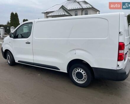 Білий Опель Віваро, об'ємом двигуна 2 л та пробігом 225 тис. км за 16000 $, фото 8 на Automoto.ua