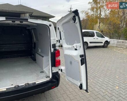 Белый Опель Виваро, объемом двигателя 2 л и пробегом 210 тыс. км за 16200 $, фото 6 на Automoto.ua