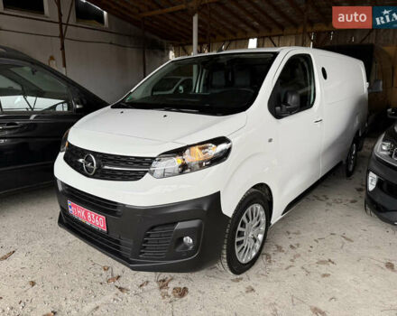Белый Опель Виваро, объемом двигателя 2 л и пробегом 109 тыс. км за 19200 $, фото 43 на Automoto.ua