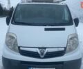 Белый Опель Виваро, объемом двигателя 2 л и пробегом 799 тыс. км за 6500 $, фото 1 на Automoto.ua
