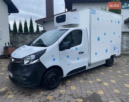 Білий Опель Віваро, об'ємом двигуна 1.6 л та пробігом 216 тис. км за 10299 $, фото 2 на Automoto.ua