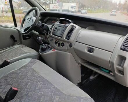 Білий Опель Віваро, об'ємом двигуна 1.9 л та пробігом 386 тис. км за 5800 $, фото 5 на Automoto.ua