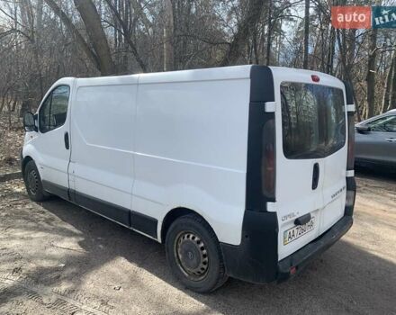 Білий Опель Віваро, об'ємом двигуна 1.9 л та пробігом 340 тис. км за 4000 $, фото 5 на Automoto.ua