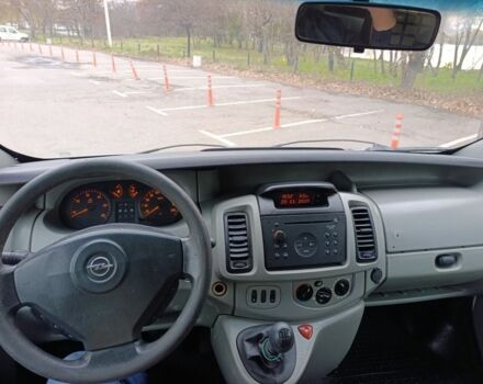 Білий Опель Віваро, об'ємом двигуна 1.9 л та пробігом 386 тис. км за 5800 $, фото 4 на Automoto.ua