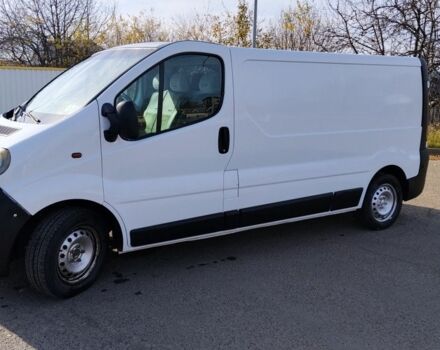 Білий Опель Віваро, об'ємом двигуна 1.9 л та пробігом 340 тис. км за 5800 $, фото 4 на Automoto.ua