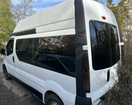 Белый Опель Виваро, объемом двигателя 1.9 л и пробегом 450 тыс. км за 4400 $, фото 4 на Automoto.ua