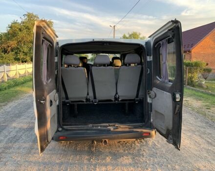 Белый Опель Виваро, объемом двигателя 1.9 л и пробегом 437 тыс. км за 5500 $, фото 7 на Automoto.ua