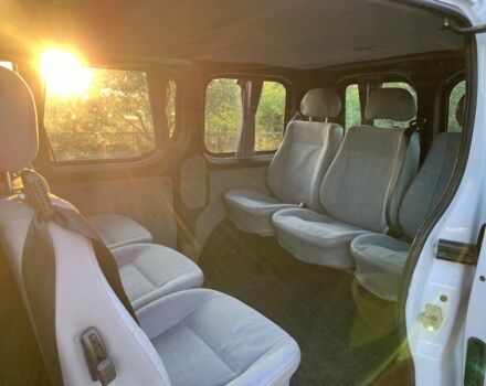 Белый Опель Виваро, объемом двигателя 1.9 л и пробегом 437 тыс. км за 5500 $, фото 6 на Automoto.ua