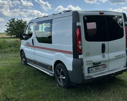 Білий Опель Віваро, об'ємом двигуна 1.9 л та пробігом 421 тис. км за 7000 $, фото 4 на Automoto.ua
