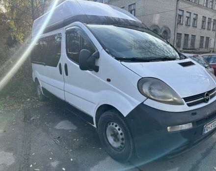 Белый Опель Виваро, объемом двигателя 1.9 л и пробегом 450 тыс. км за 4400 $, фото 1 на Automoto.ua