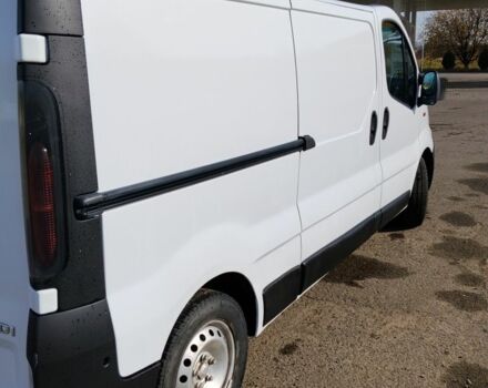 Білий Опель Віваро, об'ємом двигуна 1.9 л та пробігом 340 тис. км за 5800 $, фото 8 на Automoto.ua