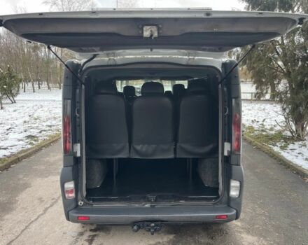 Белый Опель Виваро, объемом двигателя 1.9 л и пробегом 320 тыс. км за 8500 $, фото 6 на Automoto.ua