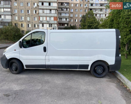 Белый Опель Виваро, объемом двигателя 1.9 л и пробегом 548 тыс. км за 6399 $, фото 5 на Automoto.ua