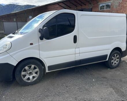 Белый Опель Виваро, объемом двигателя 1.9 л и пробегом 235 тыс. км за 6500 $, фото 2 на Automoto.ua