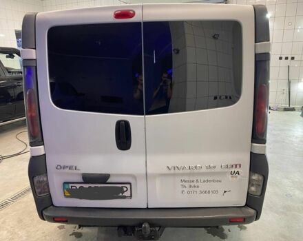 Белый Опель Виваро, объемом двигателя 1.9 л и пробегом 370 тыс. км за 6500 $, фото 2 на Automoto.ua