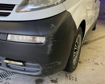 Белый Опель Виваро, объемом двигателя 1.9 л и пробегом 370 тыс. км за 6500 $, фото 4 на Automoto.ua