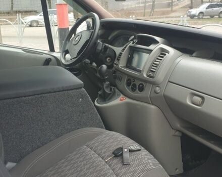 Белый Опель Виваро, объемом двигателя 2 л и пробегом 300 тыс. км за 7900 $, фото 8 на Automoto.ua