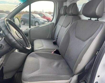 Белый Опель Виваро, объемом двигателя 2 л и пробегом 312 тыс. км за 6990 $, фото 17 на Automoto.ua