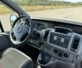 Белый Опель Виваро, объемом двигателя 2.5 л и пробегом 223 тыс. км за 8800 $, фото 14 на Automoto.ua