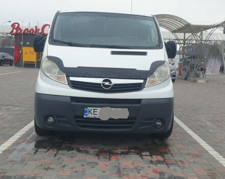 Белый Опель Виваро, объемом двигателя 2 л и пробегом 300 тыс. км за 7900 $, фото 3 на Automoto.ua