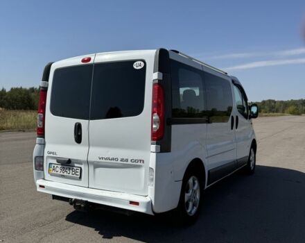 Белый Опель Виваро, объемом двигателя 2.5 л и пробегом 223 тыс. км за 8800 $, фото 3 на Automoto.ua
