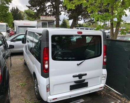 Белый Опель Виваро, объемом двигателя 2 л и пробегом 172 тыс. км за 3300 $, фото 11 на Automoto.ua