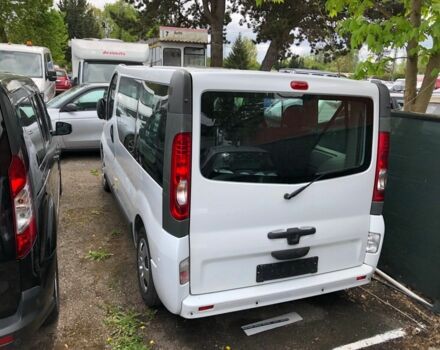 Белый Опель Виваро, объемом двигателя 2 л и пробегом 172 тыс. км за 3300 $, фото 14 на Automoto.ua