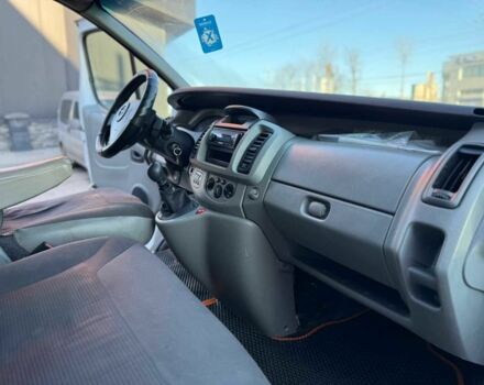 Белый Опель Виваро, объемом двигателя 2 л и пробегом 426 тыс. км за 5800 $, фото 21 на Automoto.ua