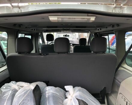 Белый Опель Виваро, объемом двигателя 2 л и пробегом 172 тыс. км за 3300 $, фото 12 на Automoto.ua