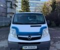 Белый Опель Виваро, объемом двигателя 2 л и пробегом 426 тыс. км за 5800 $, фото 3 на Automoto.ua