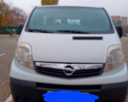 Белый Опель Виваро, объемом двигателя 2 л и пробегом 308 тыс. км за 8500 $, фото 2 на Automoto.ua