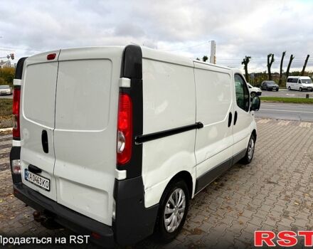 Белый Опель Виваро, объемом двигателя 2 л и пробегом 299 тыс. км за 8369 $, фото 5 на Automoto.ua