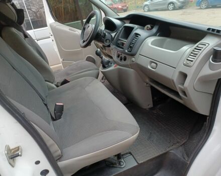 Белый Опель Виваро, объемом двигателя 2 л и пробегом 308 тыс. км за 8484 $, фото 8 на Automoto.ua