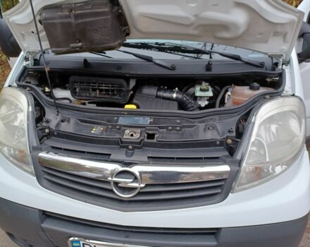 Белый Опель Виваро, объемом двигателя 2 л и пробегом 308 тыс. км за 8484 $, фото 7 на Automoto.ua