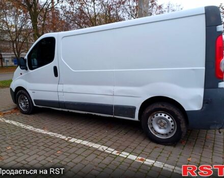 Белый Опель Виваро, объемом двигателя 2 л и пробегом 308 тыс. км за 8500 $, фото 1 на Automoto.ua