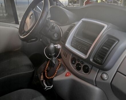 Белый Опель Виваро, объемом двигателя 0 л и пробегом 155 тыс. км за 11000 $, фото 4 на Automoto.ua