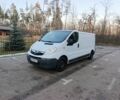 Білий Опель Віваро, об'ємом двигуна 2 л та пробігом 355 тис. км за 10000 $, фото 2 на Automoto.ua