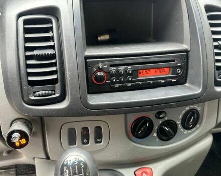 Белый Опель Виваро, объемом двигателя 0 л и пробегом 346 тыс. км за 5219 $, фото 7 на Automoto.ua